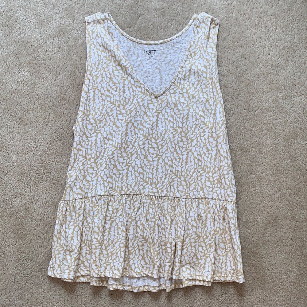 Loft Flowy Tank